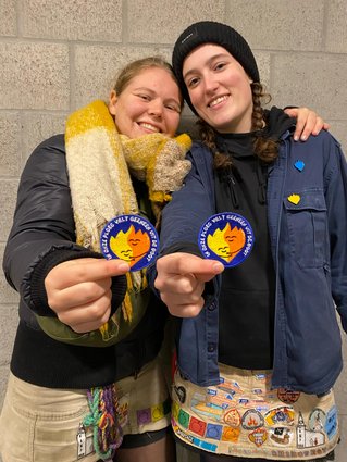 Badges voor de warmste week van chiro Joke-Scindal Wijnegem