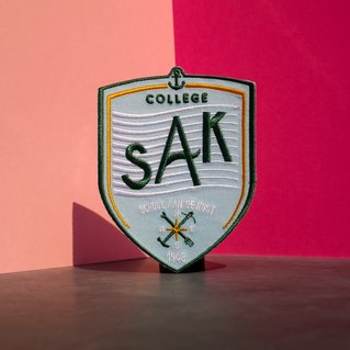 Geborduurde badge #likeme