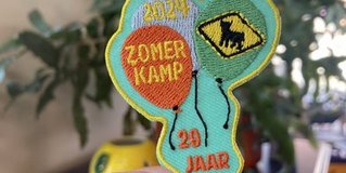 Review van Manon over geborduurde badges